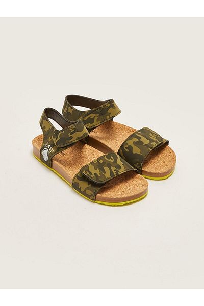 LC Waikiki Σανδάλια για αγόρια με στάμπα παραλλαγής LCW STEPS