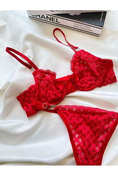 MILANOFOX Bra Lingerie Set with Lace and Underwire Chain Detail