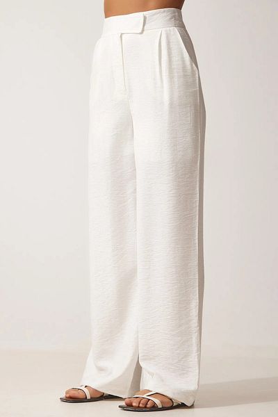 My Blog Weiße Hose mit weitem Bein und Klettverschluss
