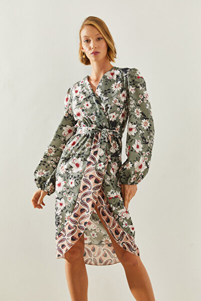 Bianco Lucci Floral Pattern Asymmetrical Cut - Διπλό Φόρεμα με γιακά Ζώνη 22181 60251627