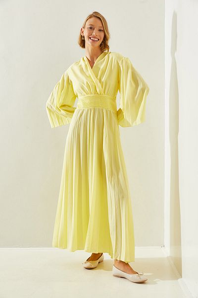 Bianco Lucci Zweireihiges Chiffonkleid mit plissiertem Kragen – Rock- und Ärmeldetail, Modell 2371 60251633
