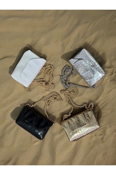 Goldies Bag Model de crocodil alb - Geantă lungă de mână și de umăr cu curea de lanț auriu Glimmer