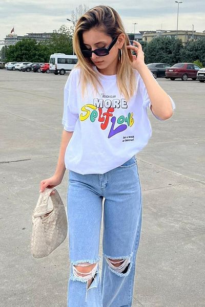 MODARİCH Περισσότερα T-Shirt Self Love - Λευκό εμπριμέ κοντό μανίκι