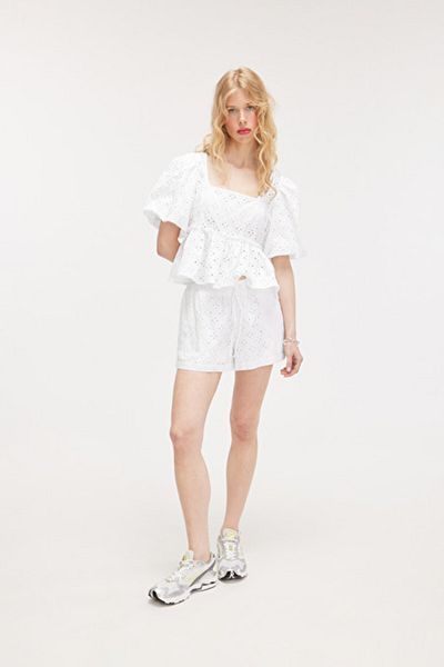 Monki Magda Anglaise Broderie Blouse