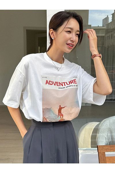 MODARİCH Adventure T-shirt -λευκό, εμπριμέ, λαιμόκοψη, εμπριμέ, κοντό μανίκι, Boyfriend, Loose