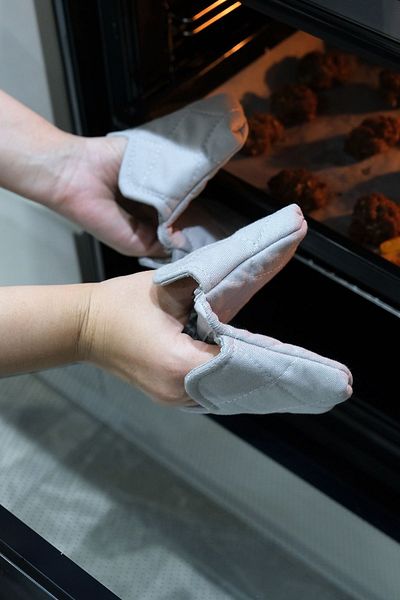 sevilya Heat Resistant Crab Fabric Oven Holder - 2 Pieces Not Silicone Models