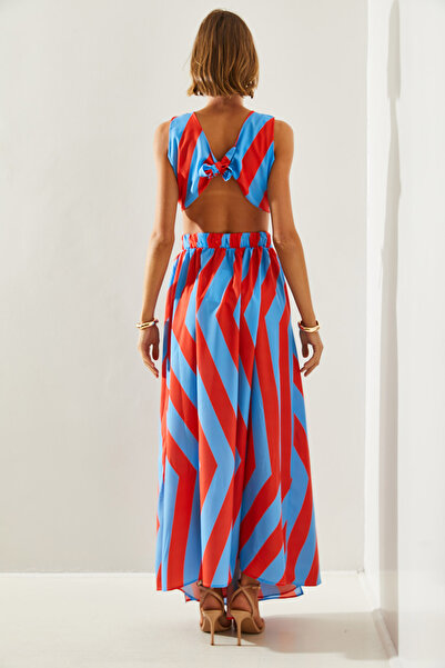 Bianco Lucci Hátul Mélyen dekoltált csíkos női ruha - Kiloş szabású, hasított részlet, felköthető - 22217 60251496