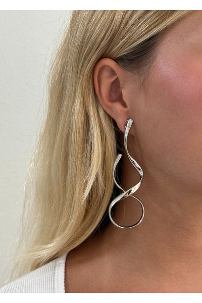 KİLİGİSTANBUL Callie 9.50 cm Earrings