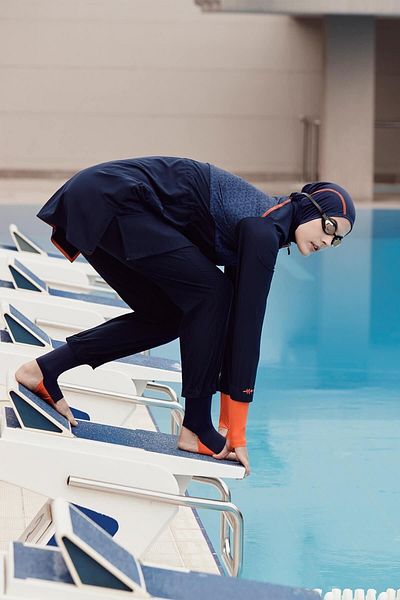 Haşema Performance Series Orange Foot Tape Detailed Navy Blue 6 Piece Hijab Swimsuit Set H-per 50