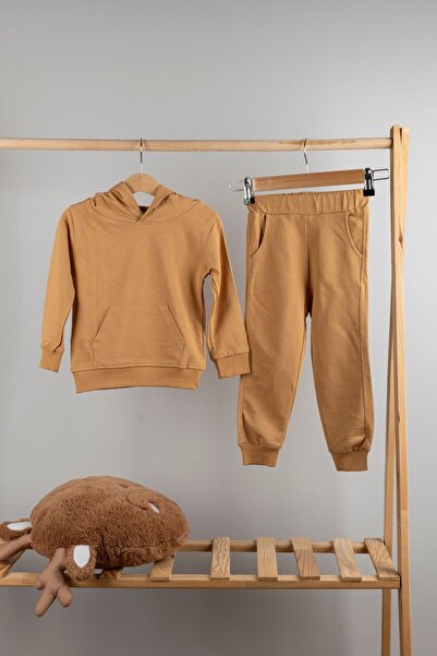 MAİBELLA Σετ φόρμας για αγόρια με μουσταρδί κουκούλα και τσέπες |   Άνετο και...