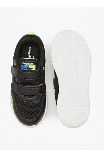Kangaroos Textured Sports Shoes with Hook and Loop Closure