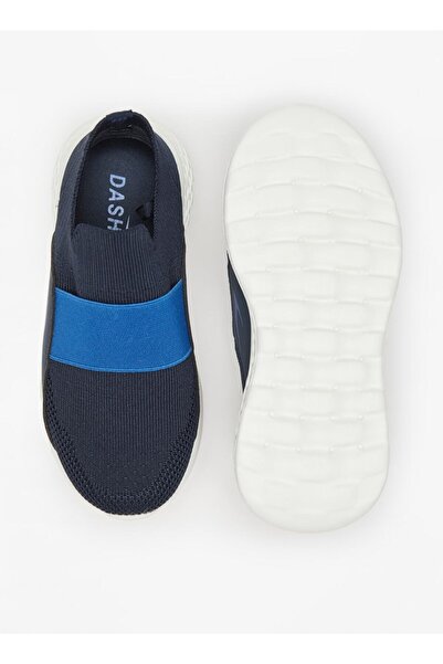 Dash Textured Slip-On Sports Shoes