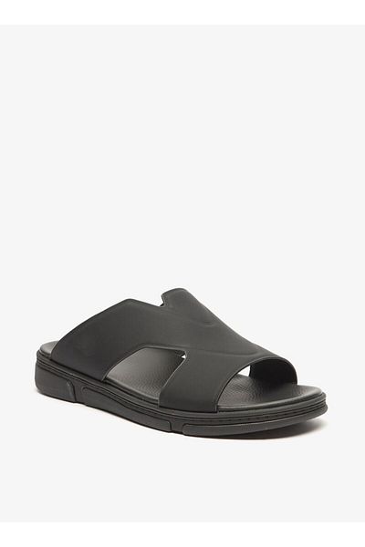 Le Confort Solid Slip-On Sandals