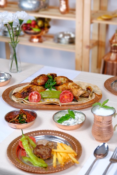 GÜR BAKIR Copper Kebab Presentation Plate 40 Cm
