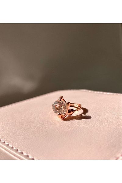soiestore Rose Plated Single Stone Necklace and Earring Ring Set
