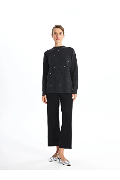 LC Waikiki LCWAIKIKI Classic Beli Lastikli Düz Geniş Paça Kadın Triko Pantolon