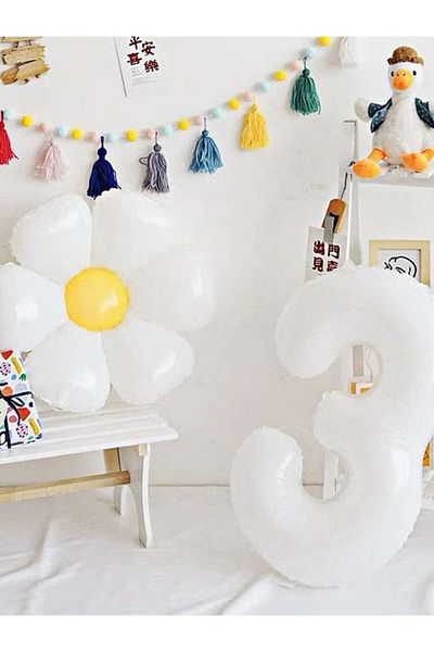 Partifabrik 80 cm Number Balloon - 3 Years Old Daisy Balloon + 1 Piece