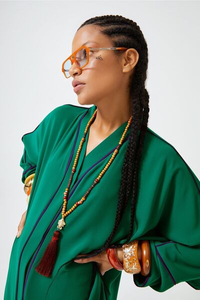 Nuum Design عباية باللون الأخضر الأرجواني