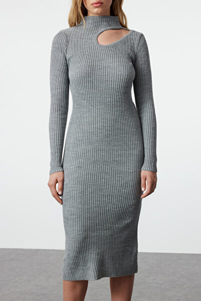 Trendyol Collection Polo Neck Anthracite Midi Pletené šaty - TWOAW24EL00028