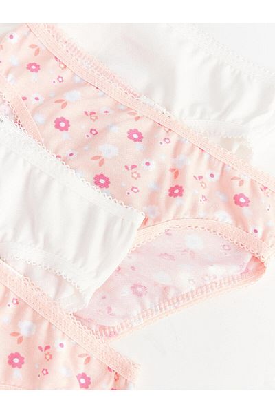 LC Waikiki LCW Baby - مجموعة من 4 سراويل داخلية مطبوعة وخصر مطاطي للفتيات الصغيرات