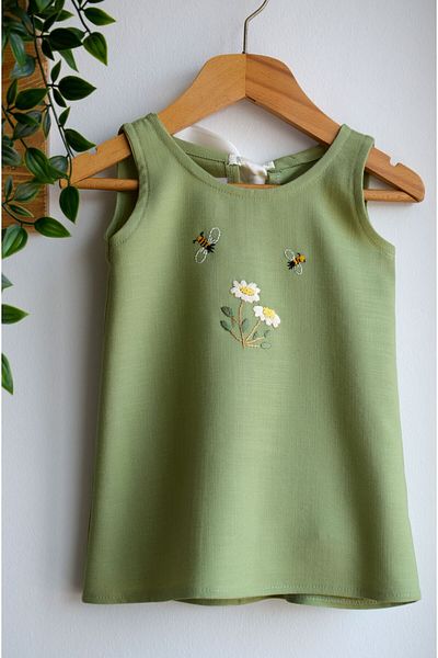 Aslı Türkoğlu Fata - Rochie de in cu detaliu broderie