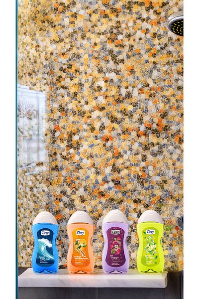 Clere Set of 4 Perfume Effect Shower Gel