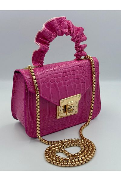 KIRASE Rochie mini pentru femei - Geantă crossbody din piele artificială cu ornamente, curea cu lanț și închidere cu magnet