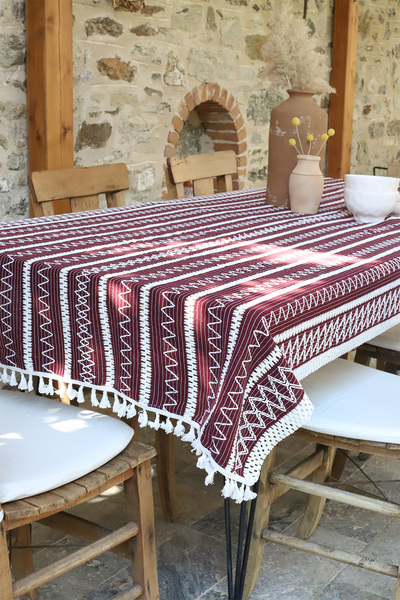 vivamaison Brick Colored Cotton Lace Tablecloth - Tasseled Design