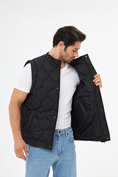 D1fference Men's Windproof Onion Pattern Quilted Black Vest