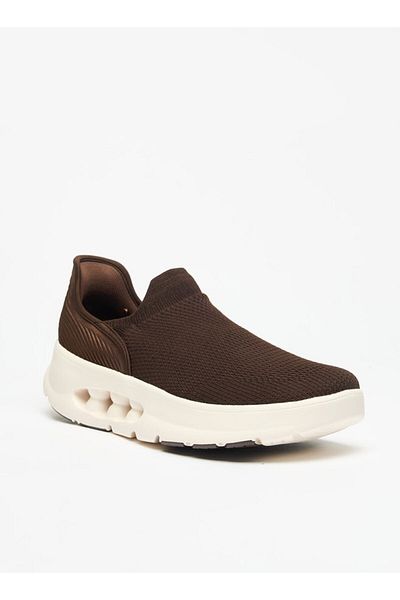 Dash Textured Slip On Sports Shoes