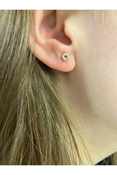 Hepimitu Taşlı Tragus Piercing Altın Küpe
