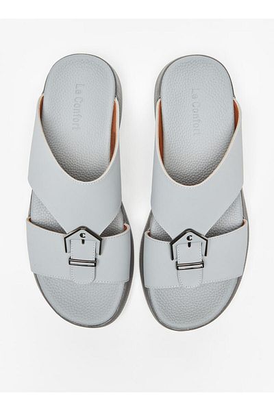 Le Confort Solid Slip-On Sandals