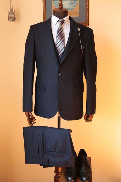 Querinca Large Size Suit with Navy Blue Vest (Collar Ornament and Tie Gift)