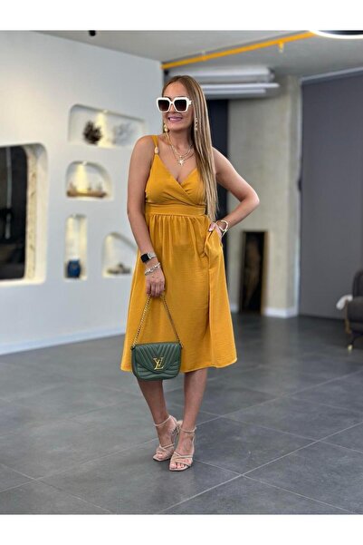 Sümeyra Moda Ahşap Bocuklu Kruvaze Askılı Hardal Elbise