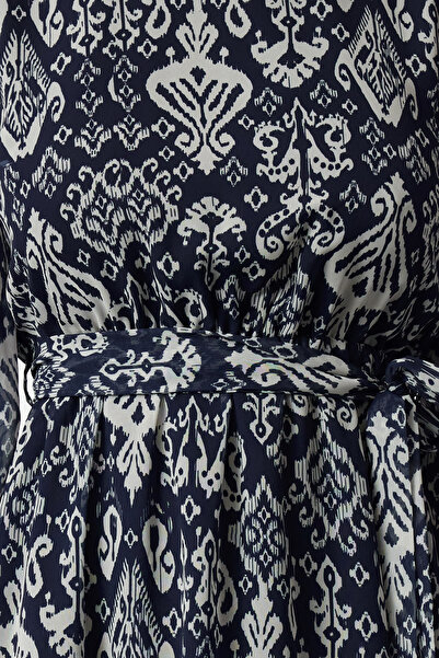 Trendyol Collection Námořnická modrá sukně s páskem Volanlı Boho podšitý šifon Mini tkané zimní šaty TWOAW24EL00665