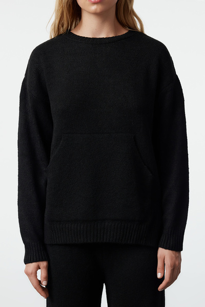 Trendyol Collection Basic Black Knitwear Set - Soft Texture, Top and Bottom Set TWOAW24AU00100