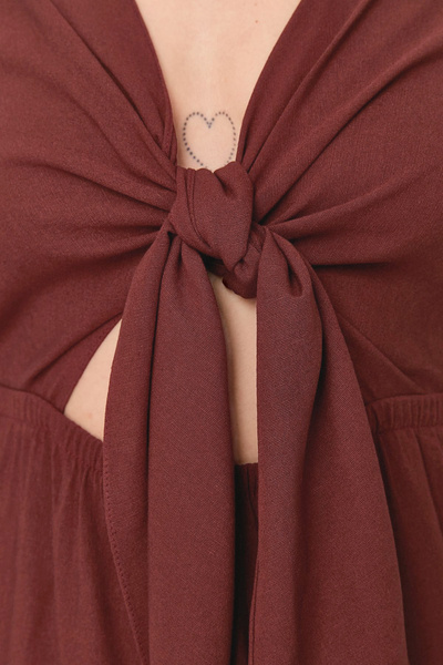 Trendyol Curve Καφέ φόρεμα σε γραμμή Α, καλοκαιρινό μίντι υφαντό φόρεμα μεγάλου μεγέθους TBBSS24AH00052