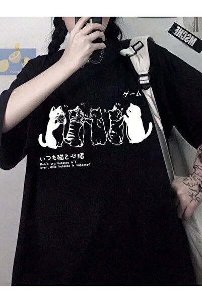 MODARİCH Тениска Happened Cats - Черна с принт, голям размер, кръгло деколте,...
