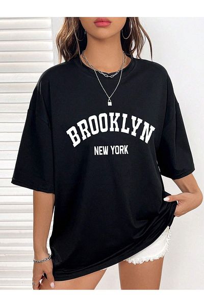 Mythologie Μπλουζάκι με κείμενο Brooklyn New York - Μαύρο εμπριμέ κοντό μανίκι με λαιμόκοψη