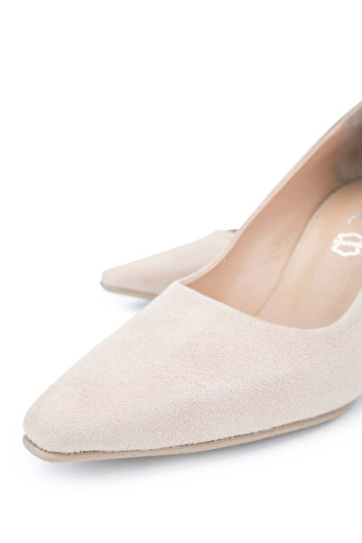 Tamer Tanca Kadın Hakiki Deri Bej Süet Topuklu Ayakkabı