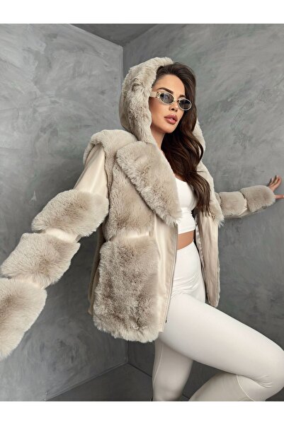 ByRanaBuyuk Bej deri kapşonlu kürk kaban