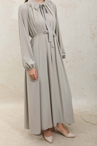 ZÜLAYS Omzu Pileli Fularlı Elbise Taş