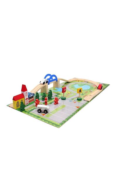 Pikas Wooden Toy Educational Driveway 40 Piece Set
