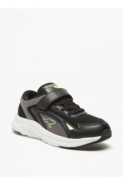 Kangaroos حذاء رياضي للأولاد مزود بخطاف وحلقة للإغلاق
