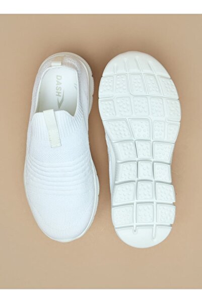 Dash Textured Slip On Sports Shoes
