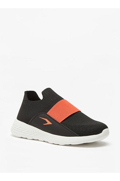 Dash Textured Slip-On Sports Shoes