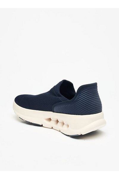 Dash Textured Slip On Sports Shoes