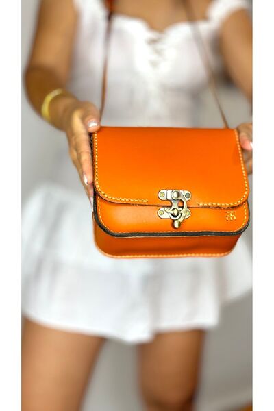 Tuvita Collection Bodrum %100 Gerçek Deri El Yapımı Turuncu Orange Kadın Post...