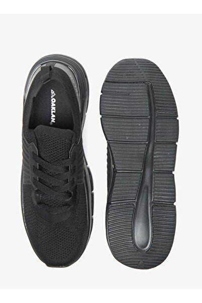 Oaklan by Shoexpress Textured Sports Shoes with Lace-Up Closure