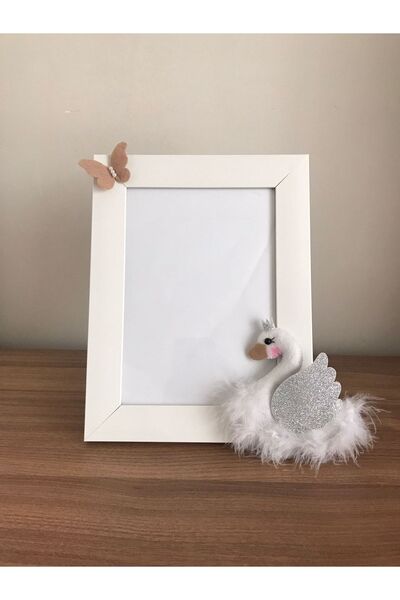 Keçeli parti hayalleri إطار غرفة الأطفال الرضع باللون الأبيض والبني